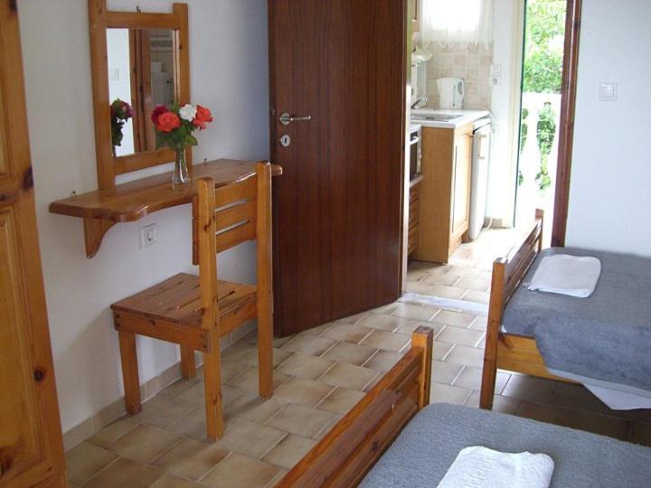 Anatoli Apartments Agios Stefanos Avliotes  Luaran gambar